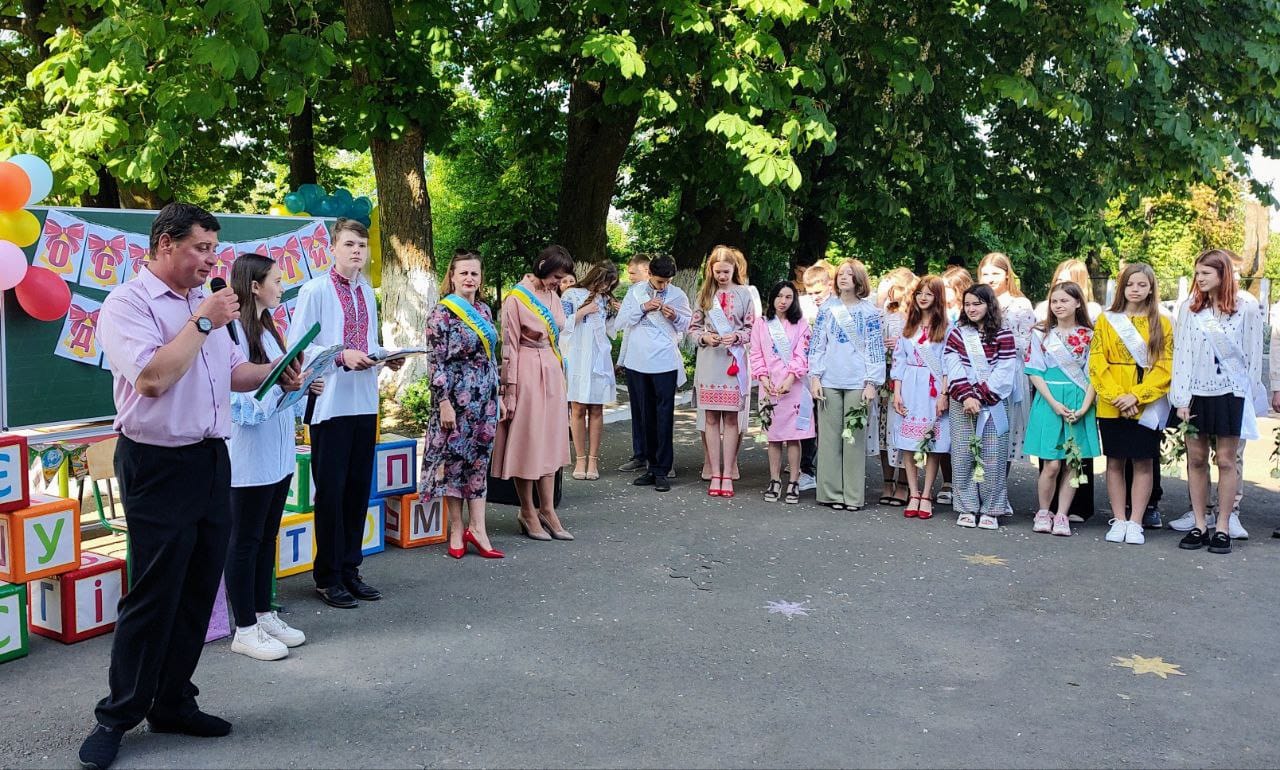 Останній звоник (8)