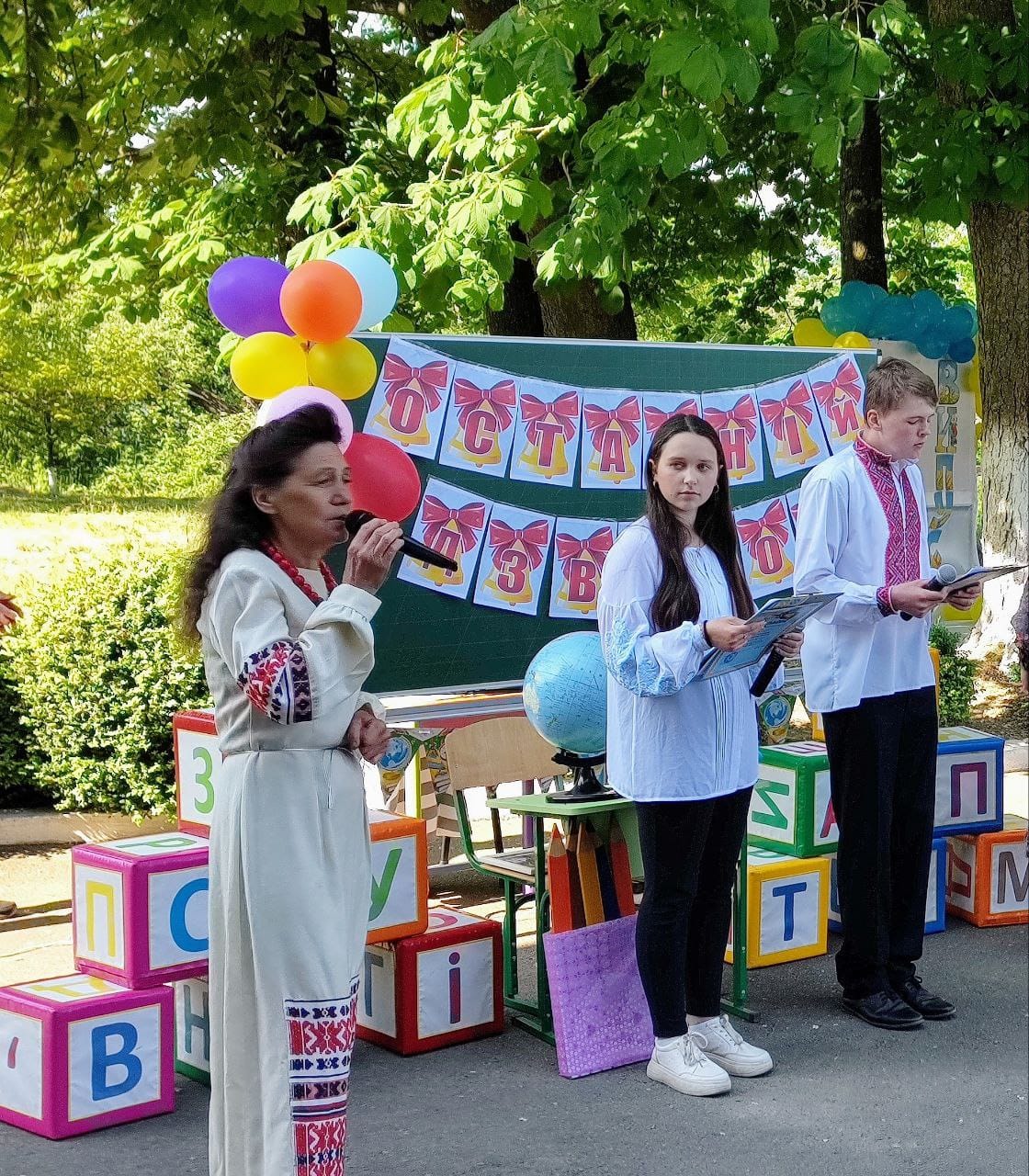 Останній звоник (9)
